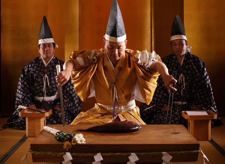 Takabe Shrine’s Knife Ceremony